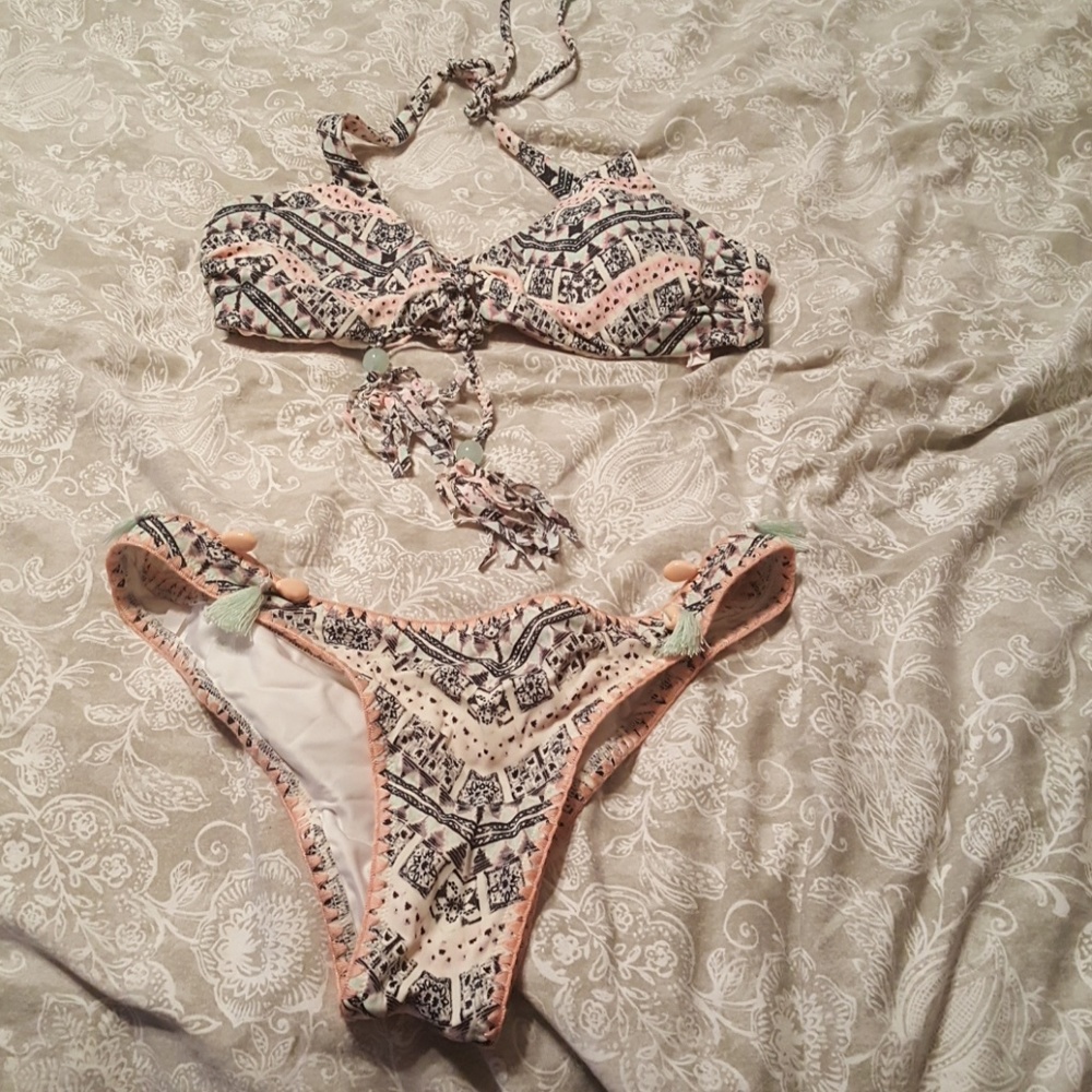 Victoria secret swim bikini NWT size L
